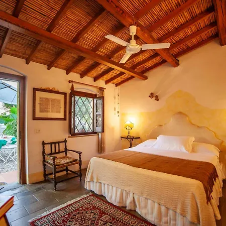 L'agrumeto Segreto Riola Sardo